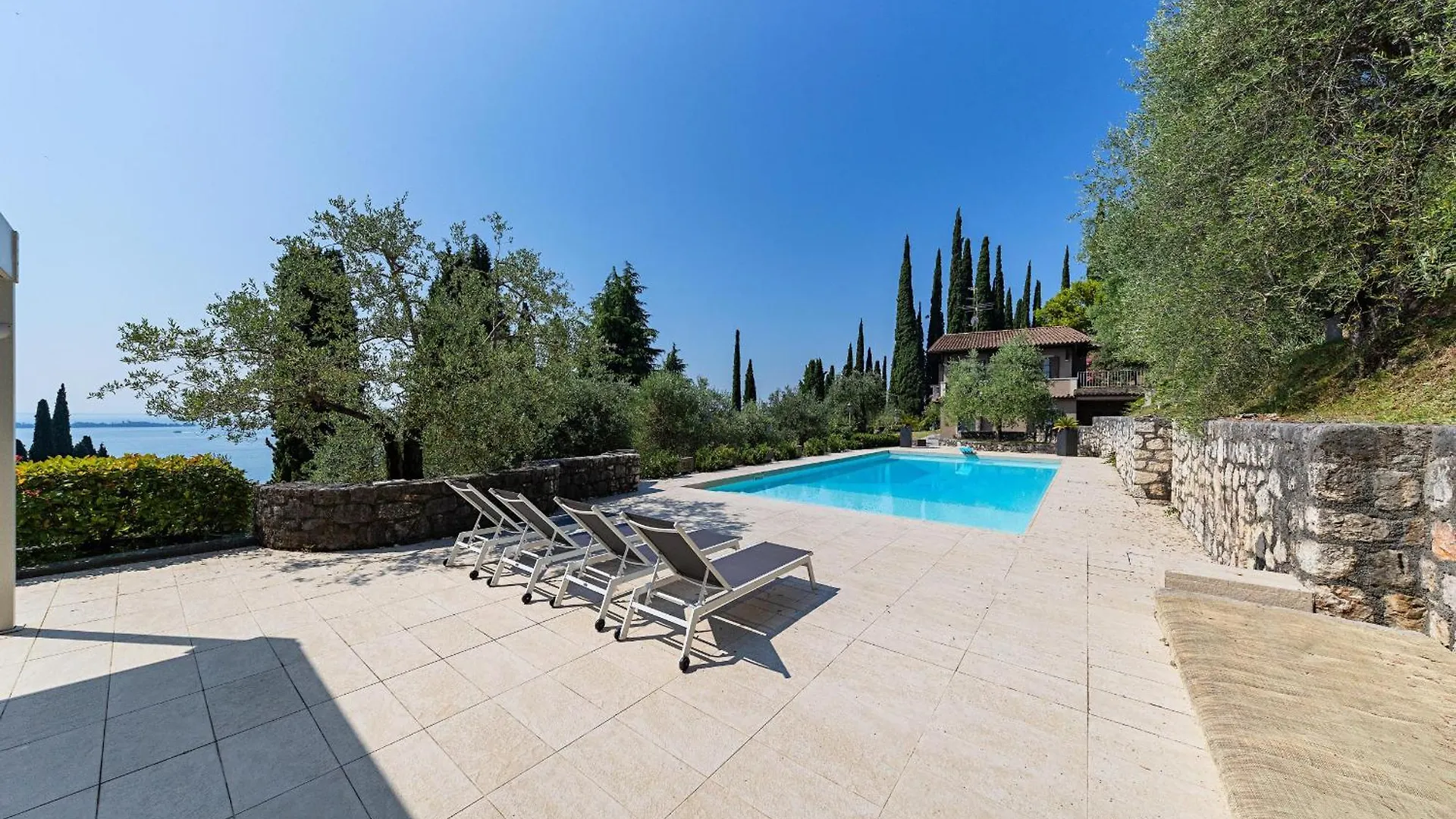 Villa Mariavittoria Gardone Riviera